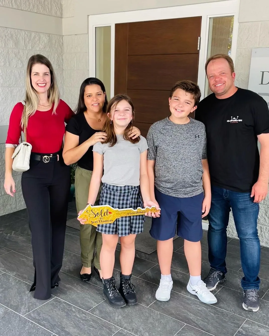 Jen Dantas com clientes em Orlando (8)