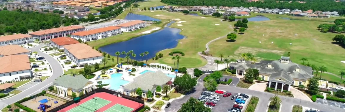 Providence em Davenport: casas modernas com clube completo a 20 minutos de Orlando