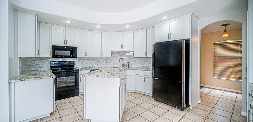 Casa à Venda em Orlando com Piscina – 357 Fairway Pointe Cir, FL 32828 Casa à Venda em Orlando com Piscina – 357 Fairway Pointe Cir, FL 32828