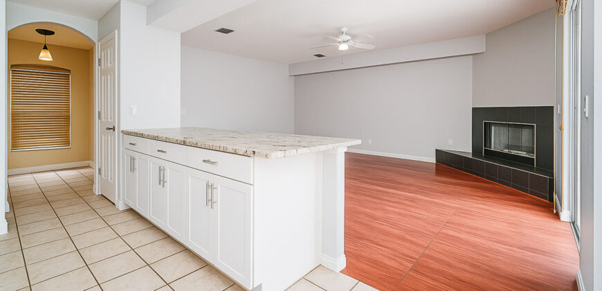 Casa à Venda em Orlando com Piscina – 357 Fairway Pointe Cir, FL 32828 Casa à Venda em Orlando com Piscina – 357 Fairway Pointe Cir, FL 32828
