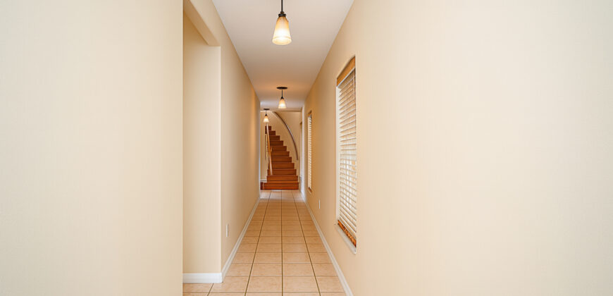 Casa à Venda em Orlando com Piscina – 357 Fairway Pointe Cir, FL 32828 Casa à Venda em Orlando com Piscina – 357 Fairway Pointe Cir, FL 32828