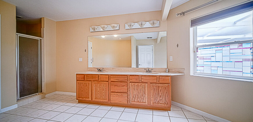 Casa à Venda em Orlando com Piscina – 357 Fairway Pointe Cir, FL 32828 Casa à Venda em Orlando com Piscina – 357 Fairway Pointe Cir, FL 32828