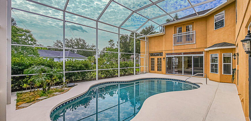 Casa à Venda em Orlando com Piscina – 357 Fairway Pointe Cir, FL 32828 Casa à Venda em Orlando com Piscina – 357 Fairway Pointe Cir, FL 32828