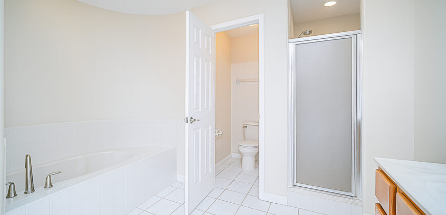 Casa à Venda em Orlando com Piscina – 357 Fairway Pointe Cir, FL 32828 Casa à Venda em Orlando com Piscina – 357 Fairway Pointe Cir, FL 32828