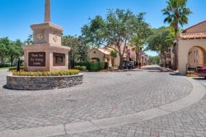artigos 83 - Jen Dantas Solivita Condominium in Florida