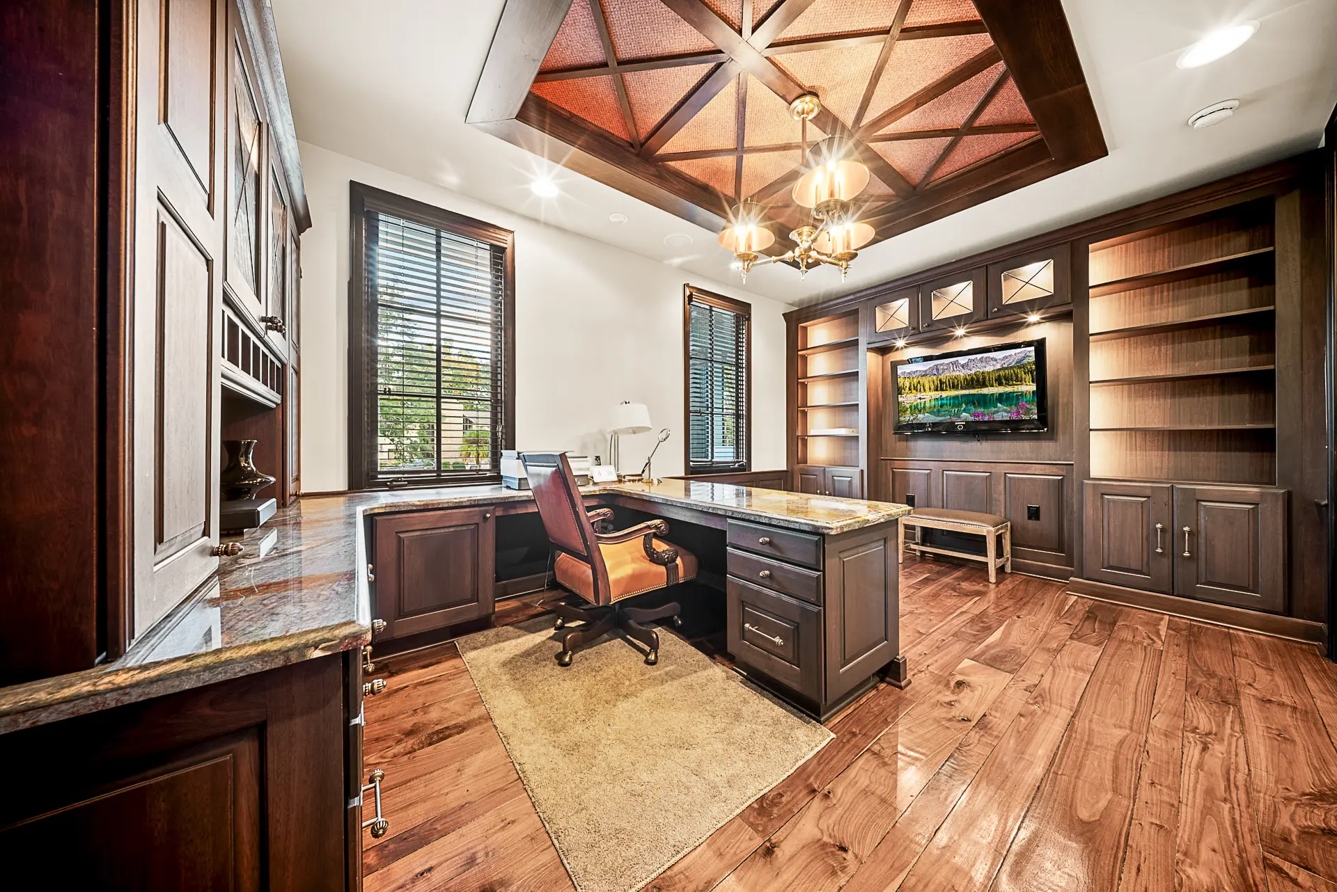 Nem toda casa de luxo em Orlando é igual 39 - Jen Dantas Escritório - foto 1