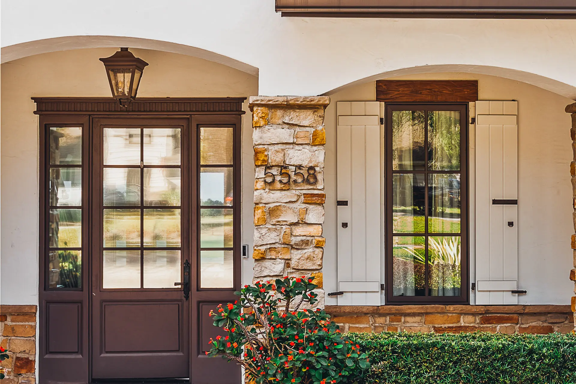 Nem toda casa de luxo em Orlando é igual 33 - Jen Dantas Fachada do imóvel - foto 6