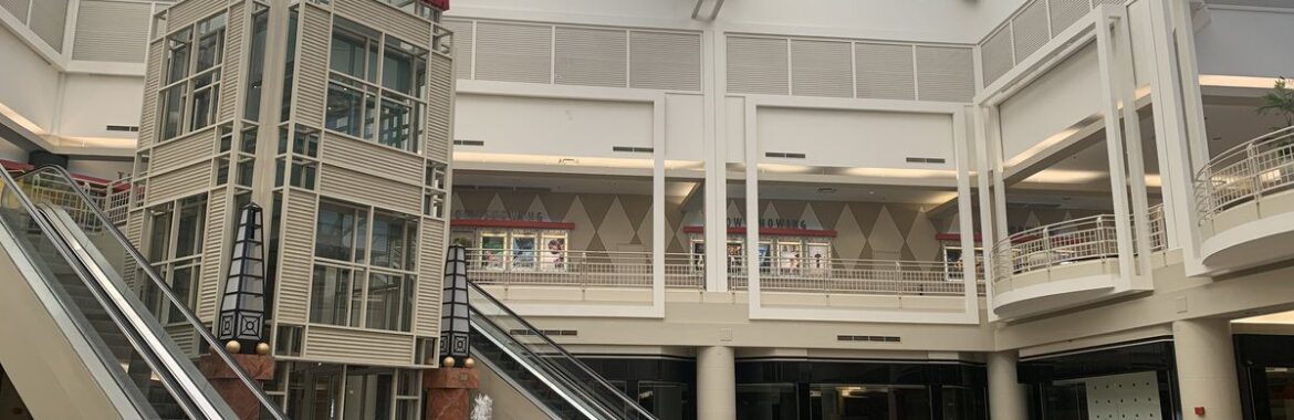 A Reinvenção do Fashion Square Mall e o Fim do ‘Sprawl’ Urbano.