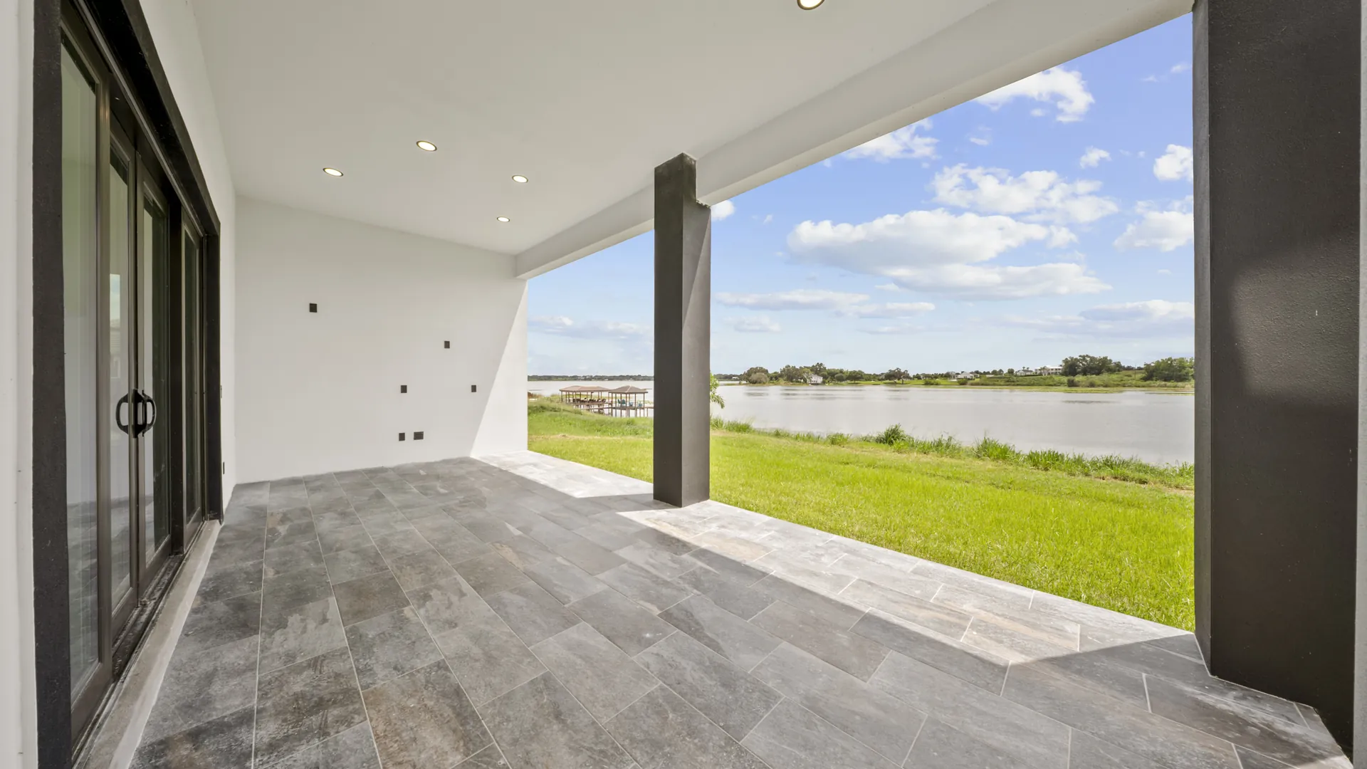 O DOMÍNIO SOBRE AS ÁGUAS (156 Caladium Ave) 3 - Jen Dantas Water Ridge — atmosfera de resort e lazer